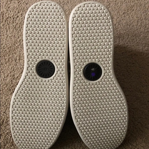 Ugg boots & Ugg shoes - Picture 8 of 8